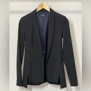 Elie Tahari blazer